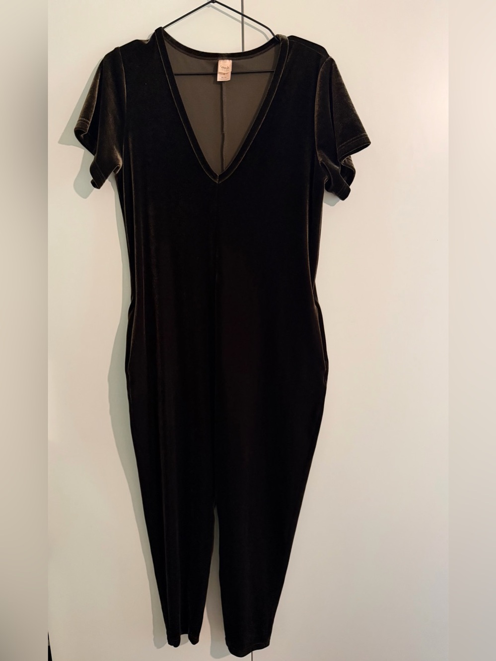 Smash + Tess Mocha (deep brown ) Velvet V-Neck Short Sleeve Jumpsuit - XS